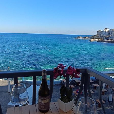 Marsalforn Sea Front Studio Apartment Zebbug  Luaran gambar